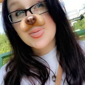 Meet your Posher, Regan